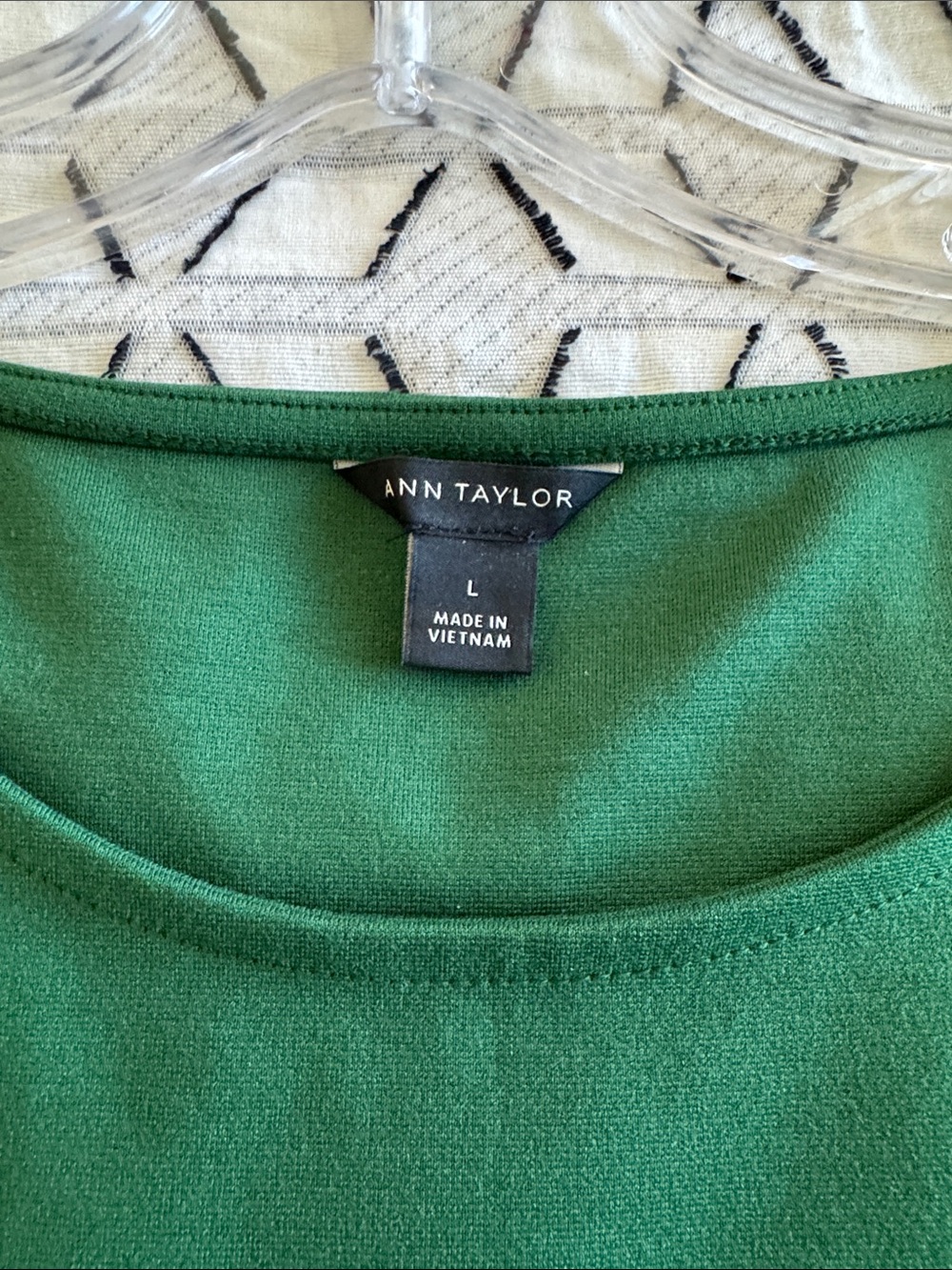 Ann Taylor Kelly Green Side Zip Knit Shell Tank Top - Picture 2 of 7